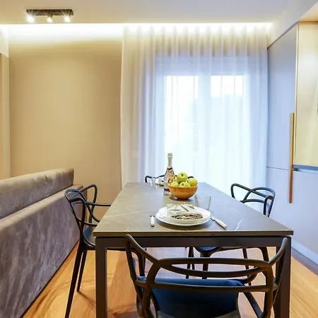 Apartment Milu & Eleanto Near The Sea