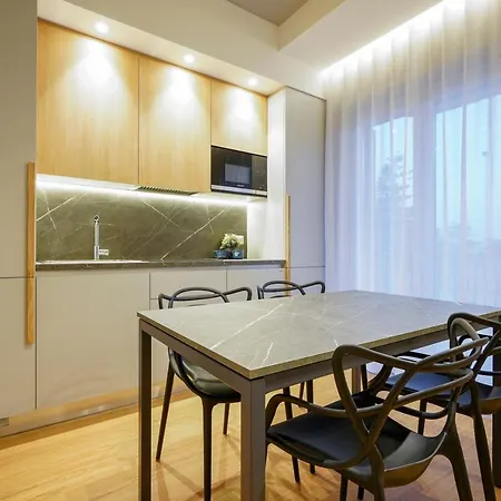 Apartment Milu & Eleanto Near The Sea